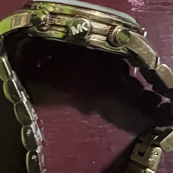 Excellent Michael Kors Unisex Watch - Picture 3 of 5